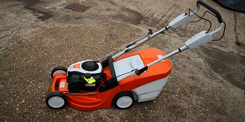 Stihl Benzin-Rasenmäher | Stihl | RM 448 TX | NEU