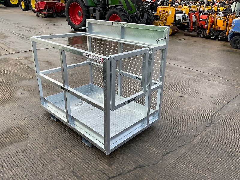 Cherry Products CM24 Man Cage