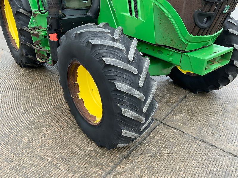 John Deere 6115M Tractor (ST24903)