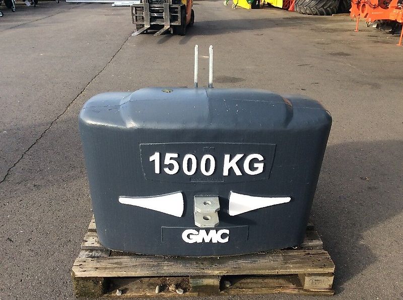 1500 kg