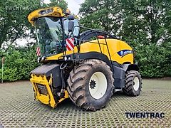 New Holland FR700 zelfrijdende hakselaar