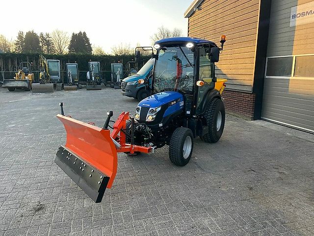 Solis 26 HST minitractor CABINE (optie zoustrooier, sneeuwschuif)