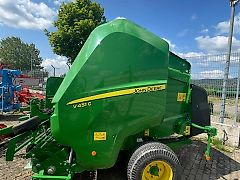 John Deere V451G