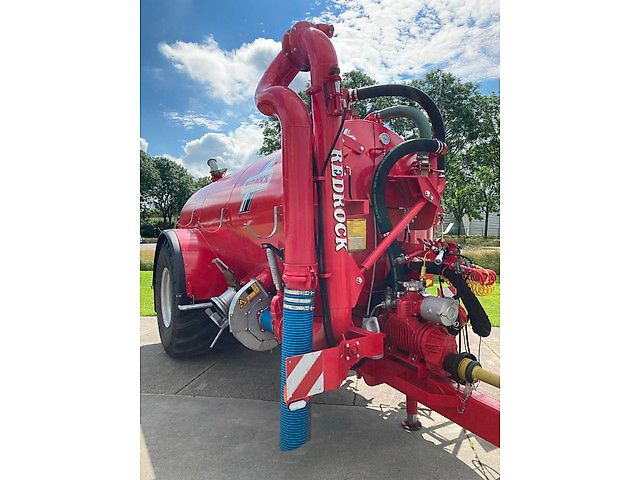 Redrock Mesttank 2500