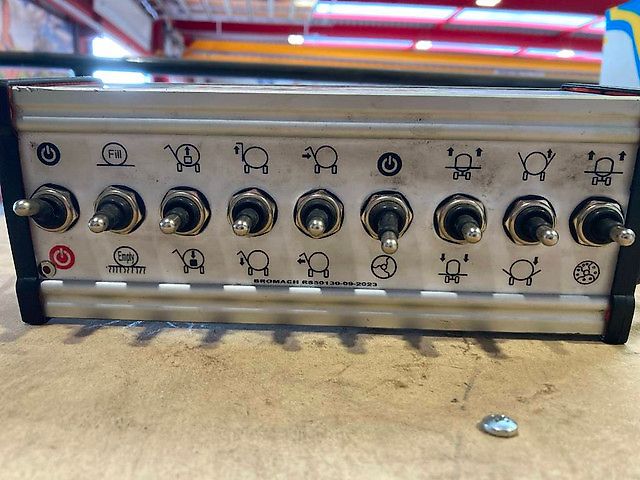 Redrock Mesttank 2500