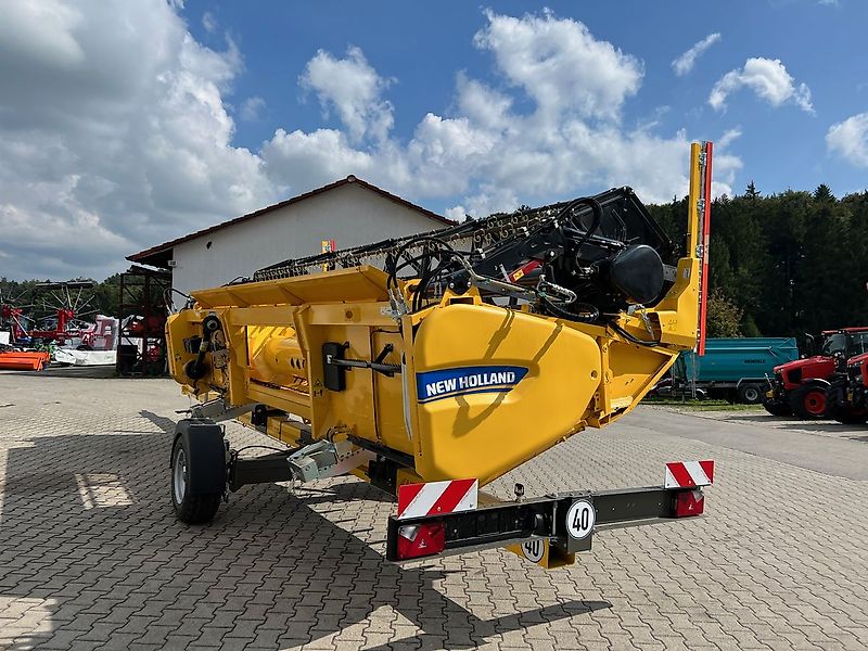 New Holland 760CG Varifeed 6,10m, 20Ft