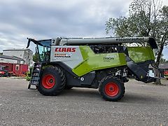 Claas Trion 650