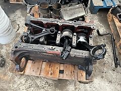 Deutz F4L912 W - blok tłoki korbowody (Części zamienne)