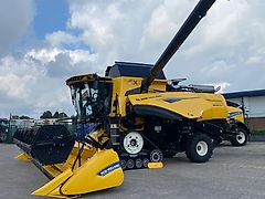 New Holland CX7.90