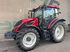 Valtra A114
