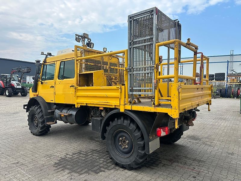 Mercedes-Benz U 4000