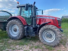 Massey Ferguson 7726