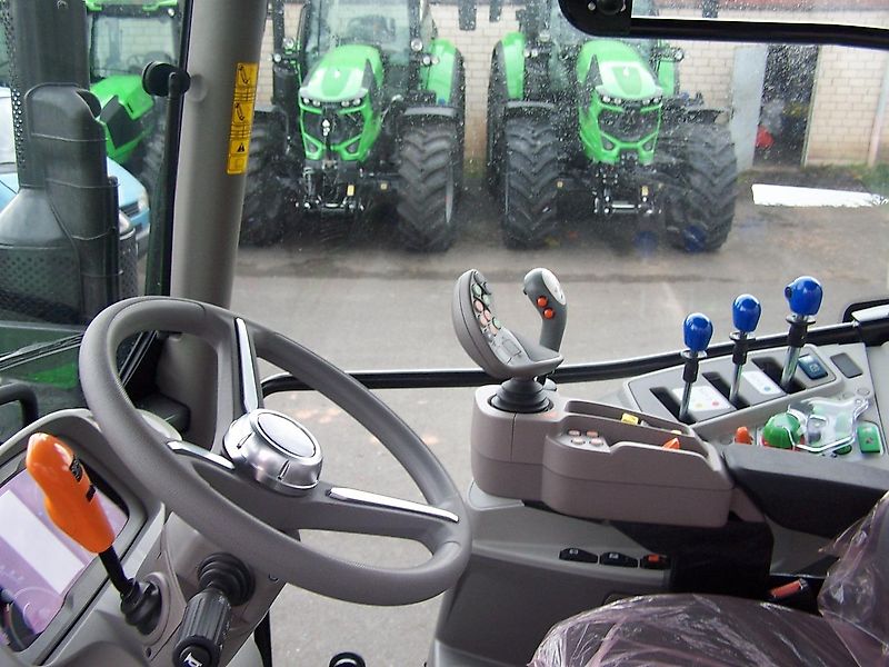 Deutz-Fahr 6125 C TTV