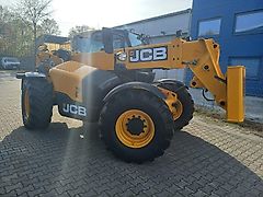 JCB 560-80 AgriPlus
