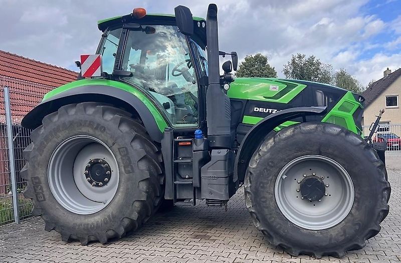 Deutz-Fahr AGROTRON TTV 7250 A Traktor