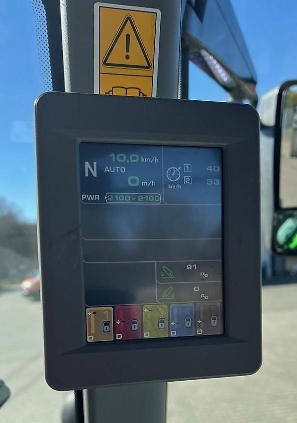 Deutz-Fahr AGROTRON TTV 7250 A Traktor