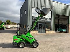 Avant 423 Compact Wheeled Telehandler (ST24518)