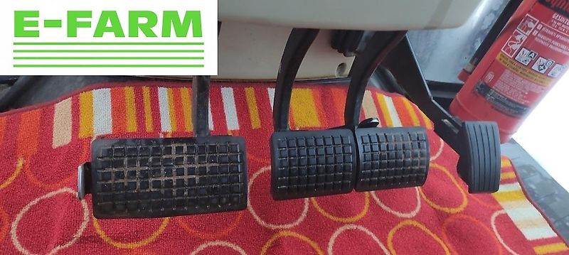 Massey Ferguson 5611 Dyna-4 EFFICIENT