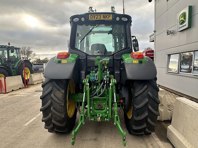 John Deere 6100M