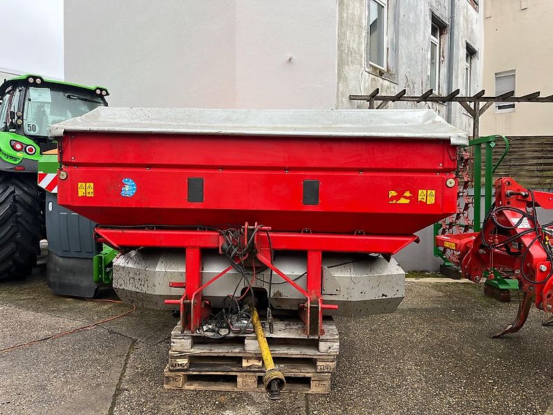 Kverneland Accord Düngerstreuer Exacta HL1700