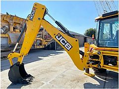 JCB 3DX