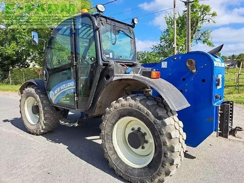 New Holland lm 7,35
