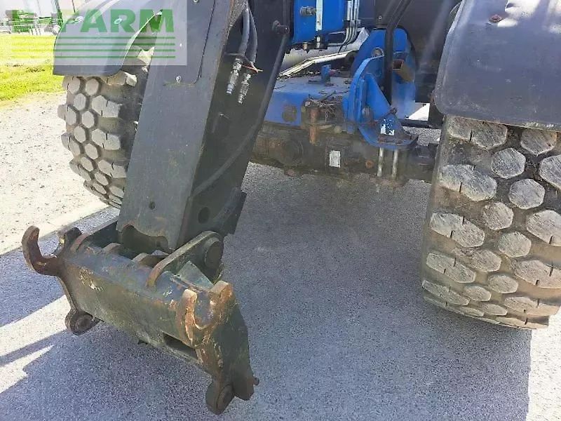 New Holland lm 7,35