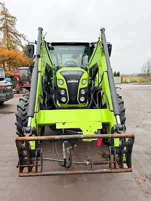 Claas ARION 420