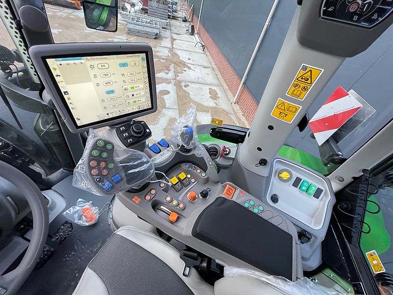 Deutz-Fahr Agrotron 6230 TTV Warrior Java Groen