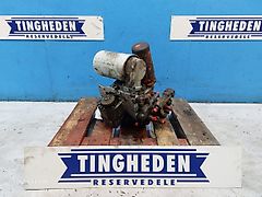 New Holland 8340 (Spare part/Reservedel/Ersatzteil)