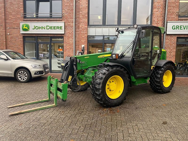 John Deere 3415