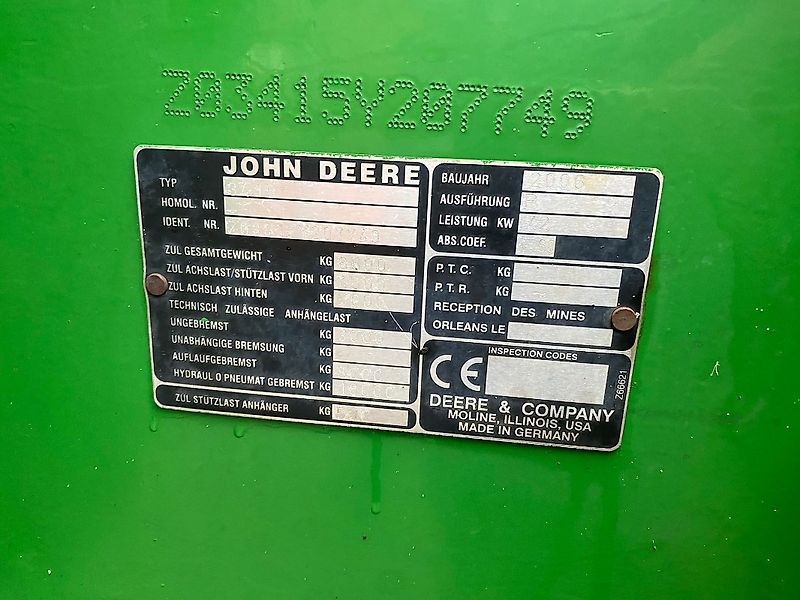 John Deere 3415