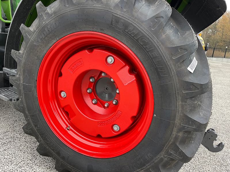 Fendt 211S Vario Profi Plus met RTK/GPS