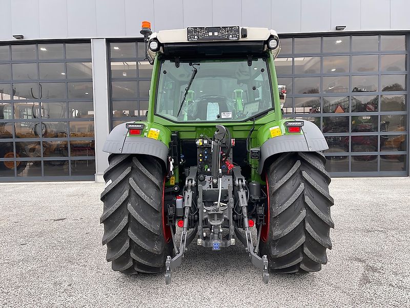 Fendt 211S Vario Profi Plus met RTK/GPS