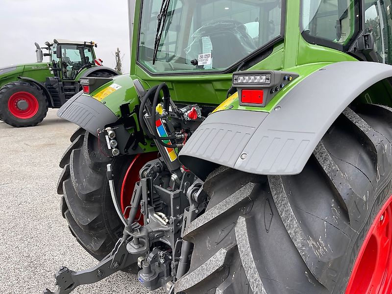 Fendt 211S Vario Profi Plus met RTK/GPS