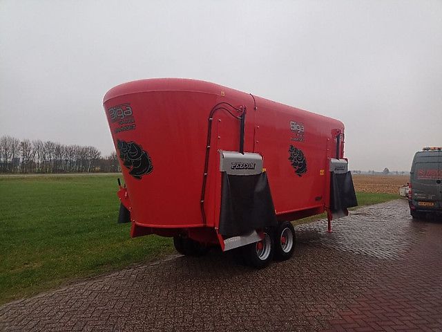 Peecon Biga topliner future 30m3