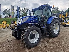 New Holland T7.230 Auto Command SideWinder II (Stage V)