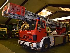 Mercedes-Benz 1422 F 4x2 DLK 23 12 Drehleiter