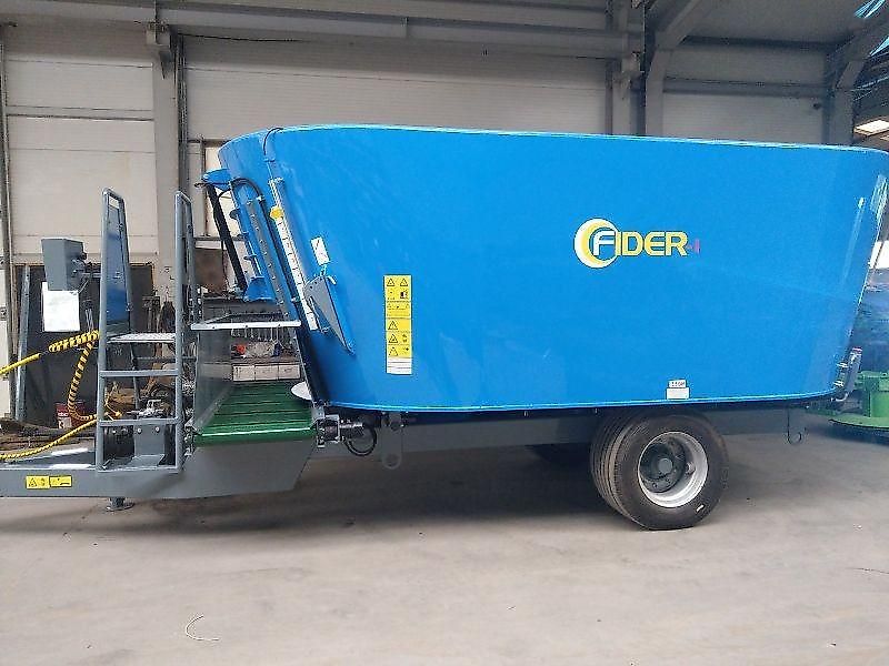 Zamet Futtermischwagen / Feed mixer / Melangeuse / Carro miscelatore / Кормораздатчик / Wóz paszowy 16 m3