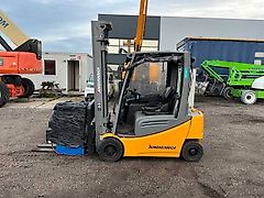 Jungheinrich EFG320