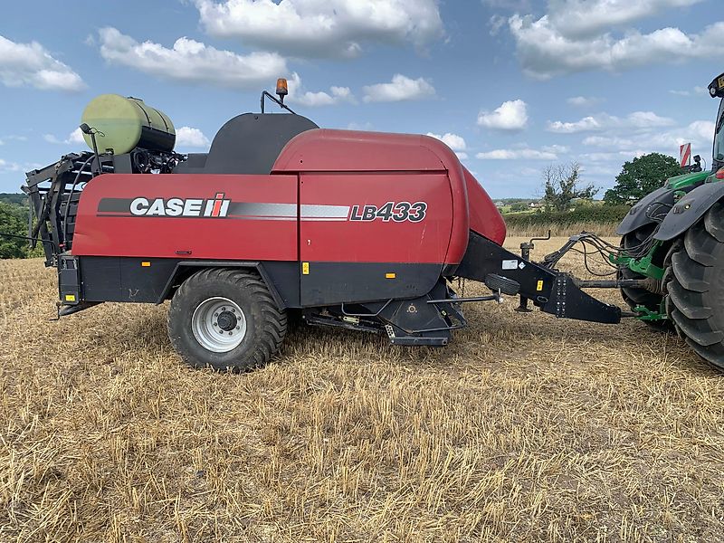 Case IH DUE IN: Case LB433 Square Baler For Sale