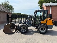 Giant V6004T X-tra shovel