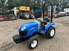 New Holland Boomer 25 HST tractor trekker
