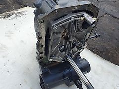 Valtra T180 - Zwolnica - Zwrotnica - Półoś - Skrzynia - Silnik - Siłowniki - Tylny WOM (Części zamienne)