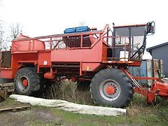Holmer Rübenroder/-Überlader Walzschlepper Trägerfahrzeug