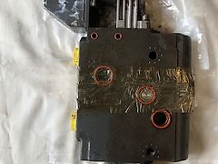 Massey Ferguson Bosch Steuergerät, wahrscheinlich 256R917006023, passend für MF 64er und 66er sowie 74er und 76er Reihe