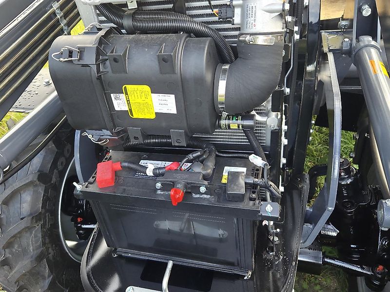 LOVOL M504 Pro 4 Zylinder Frontlader BlackEdition 4x4