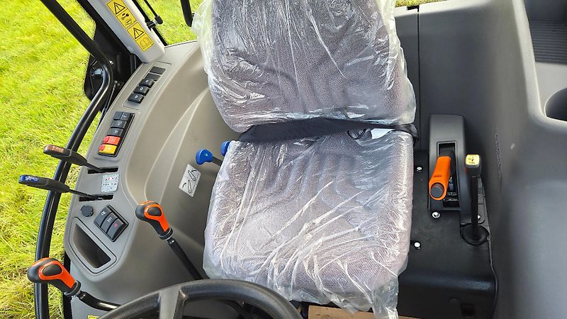 LOVOL M504 Pro 4 Zylinder Frontlader BlackEdition 4x4