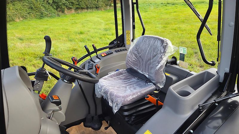 LOVOL M504 Pro 4 Zylinder Frontlader BlackEdition 4x4