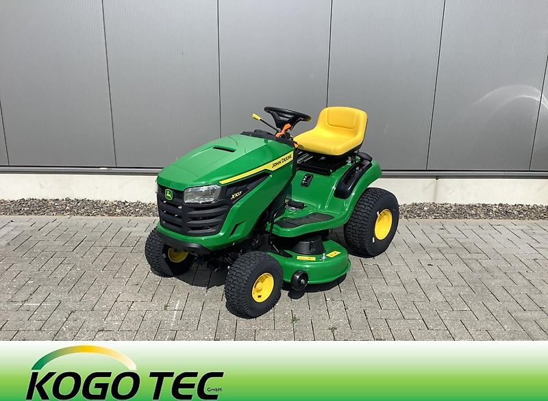 John Deere X107